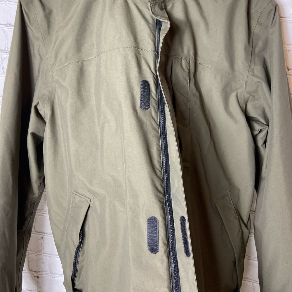 Eddie Bauer Weather Edge Waterproof Jacket - Picture 3 of 8